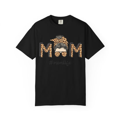#Momlife Graphic Tee--