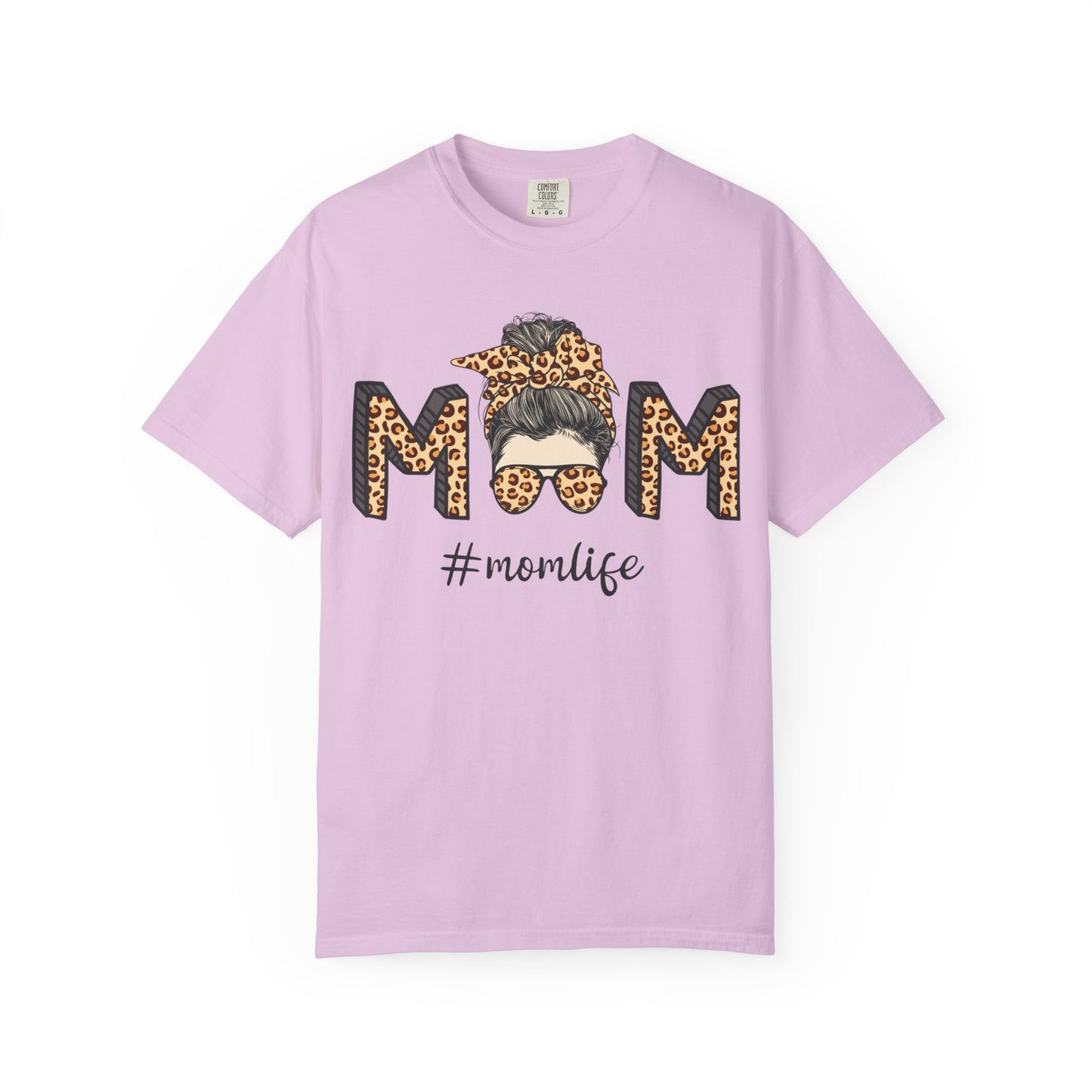 #Momlife Graphic Tee--