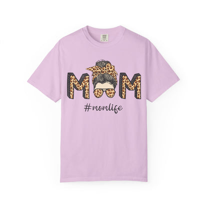 #Momlife Graphic Tee--
