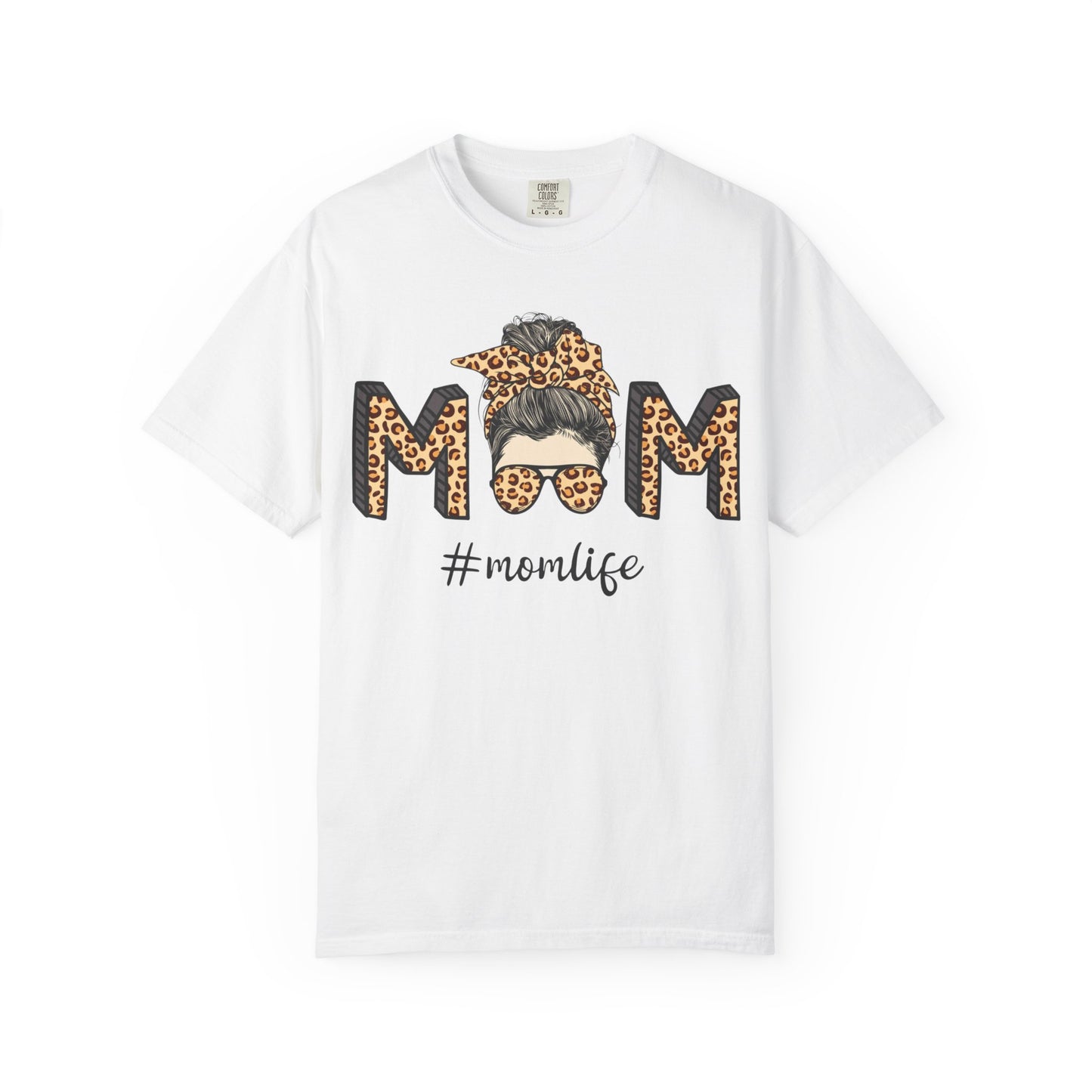 #Momlife Graphic Tee--
