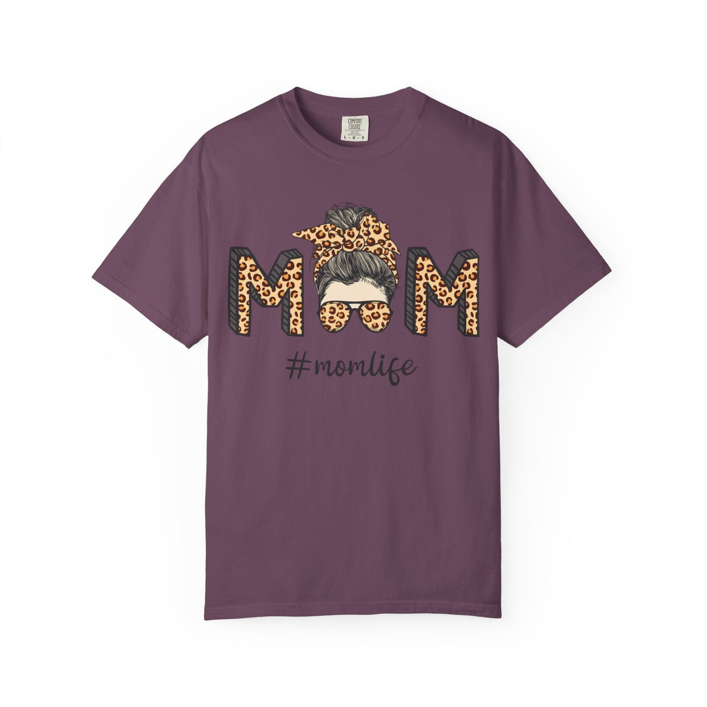 #Momlife Graphic Tee--