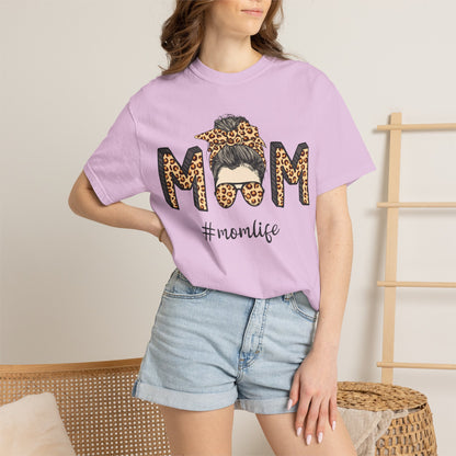 #Momlife Graphic Tee--