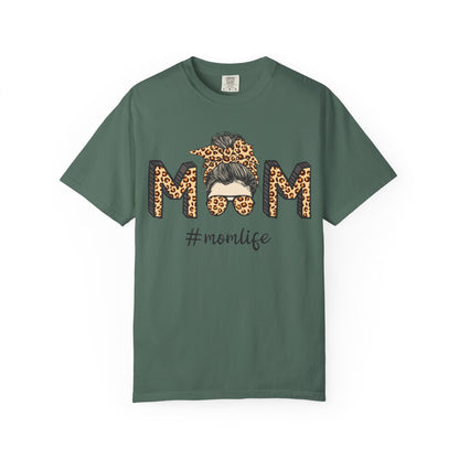 #Momlife Graphic Tee--
